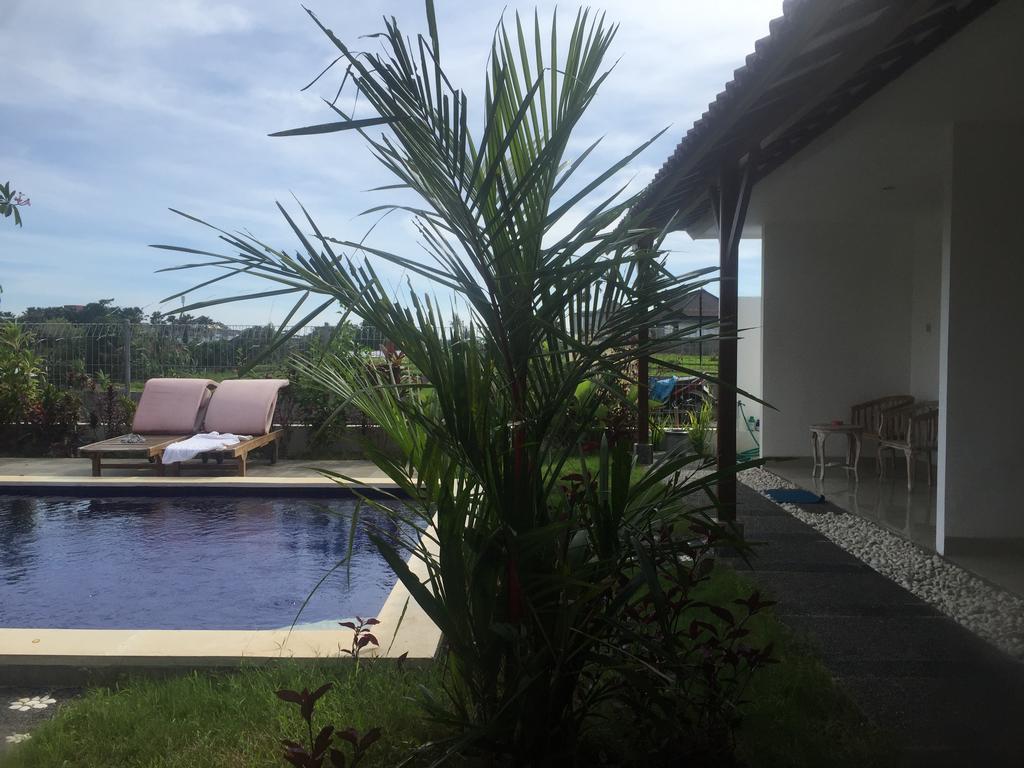 Pererenan Nengah Guest House Canggu Esterno foto